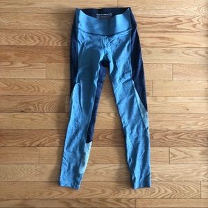 outdoor voices color blocked legging